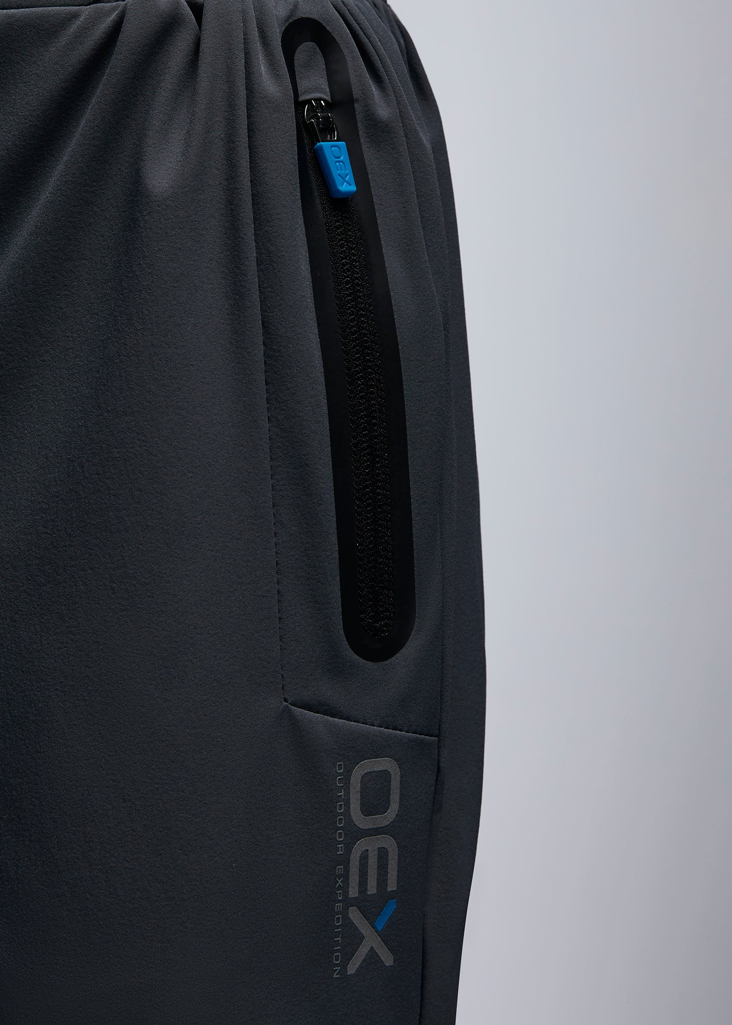 OEX Aspect Tracksuit Pant-Charcoal-Detail